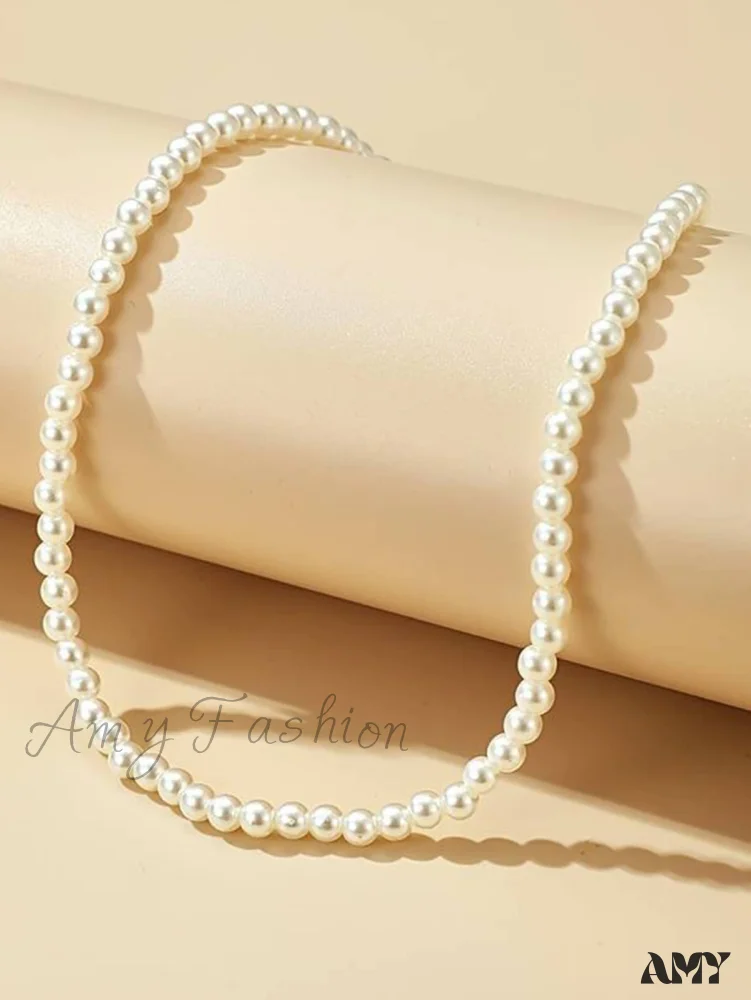 Amy Fashion - 1pc Simple Faux Pearl Necklace - Image 2