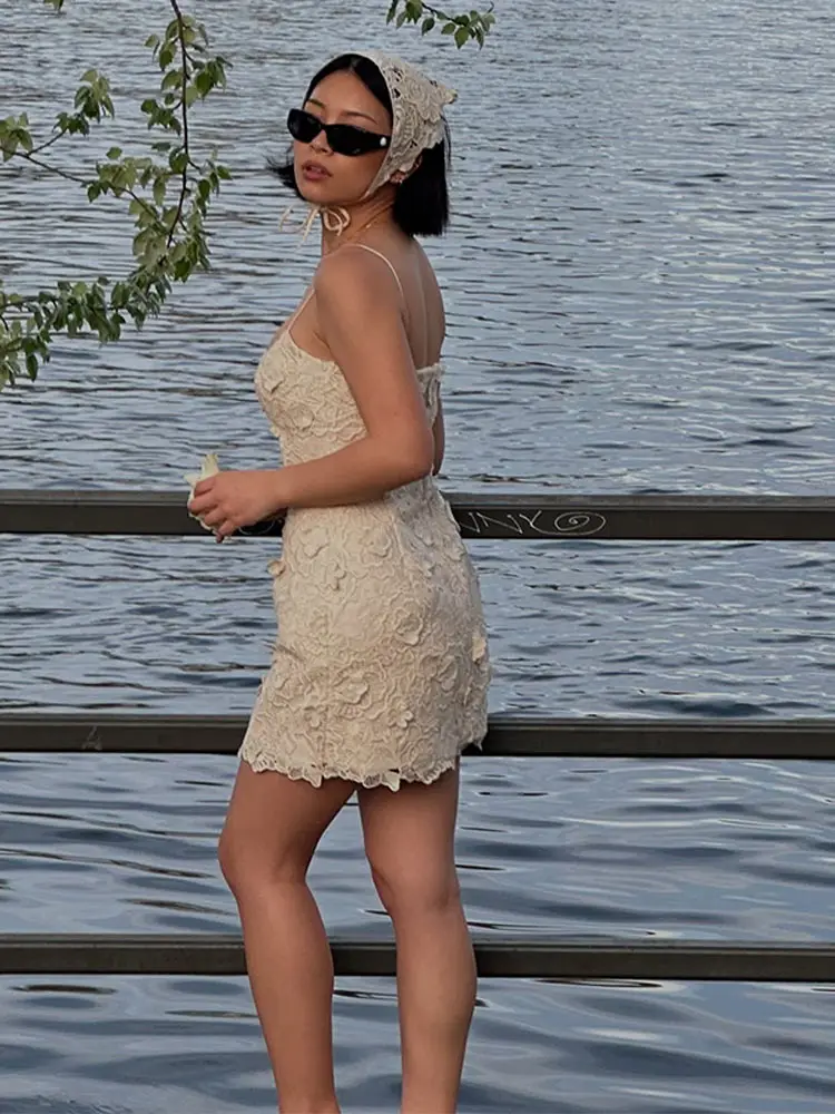 3D Flower Strapless Hollow Mini Dress - Image 2