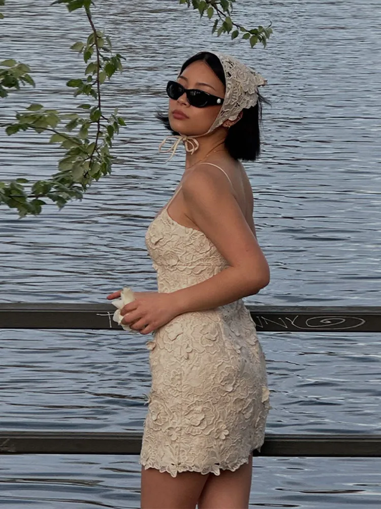 3D Flower Strapless Hollow Mini Dress - Image 3