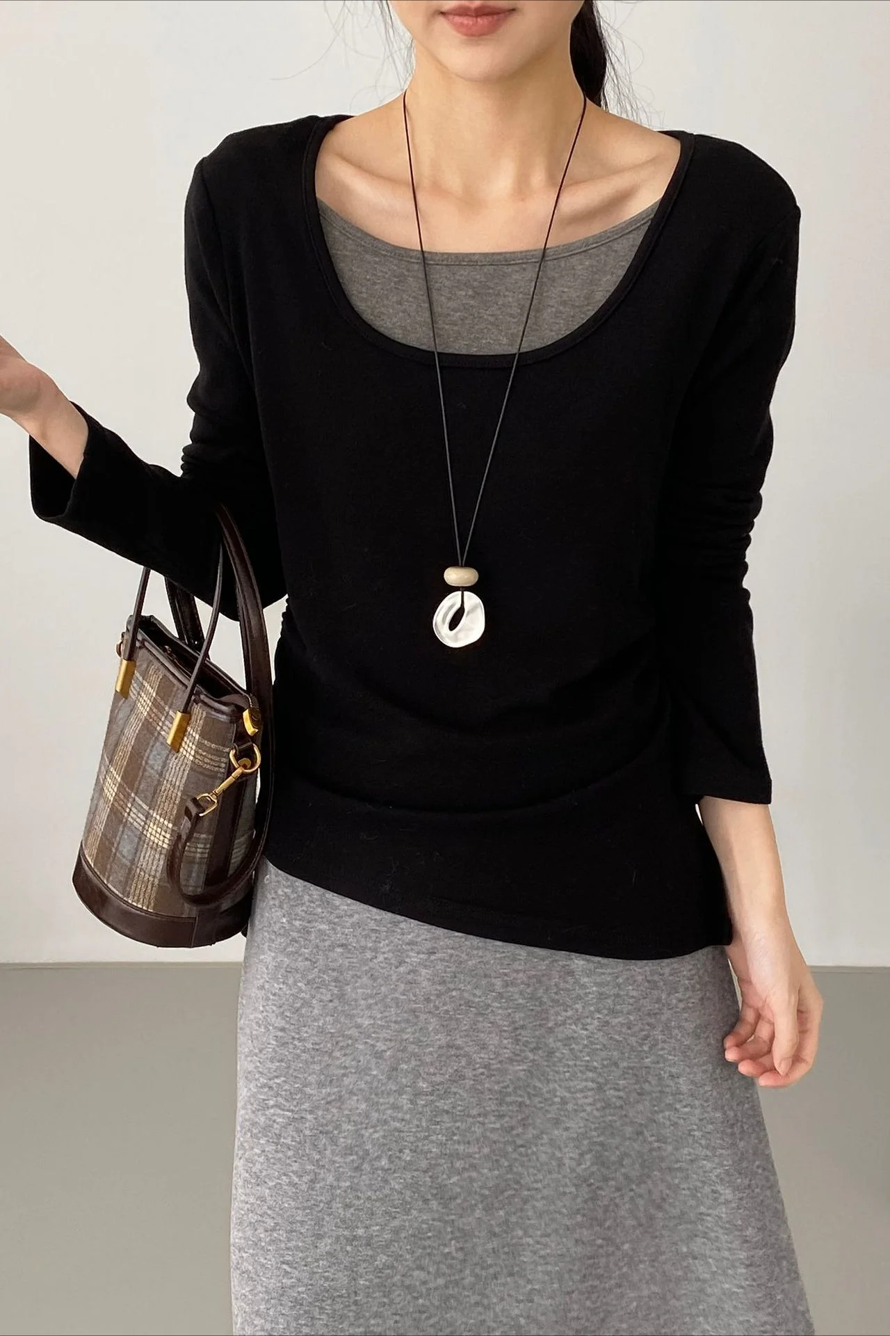Chic Fleece Fake Two-Piece Split Hem Slim Base Layer - Image 2