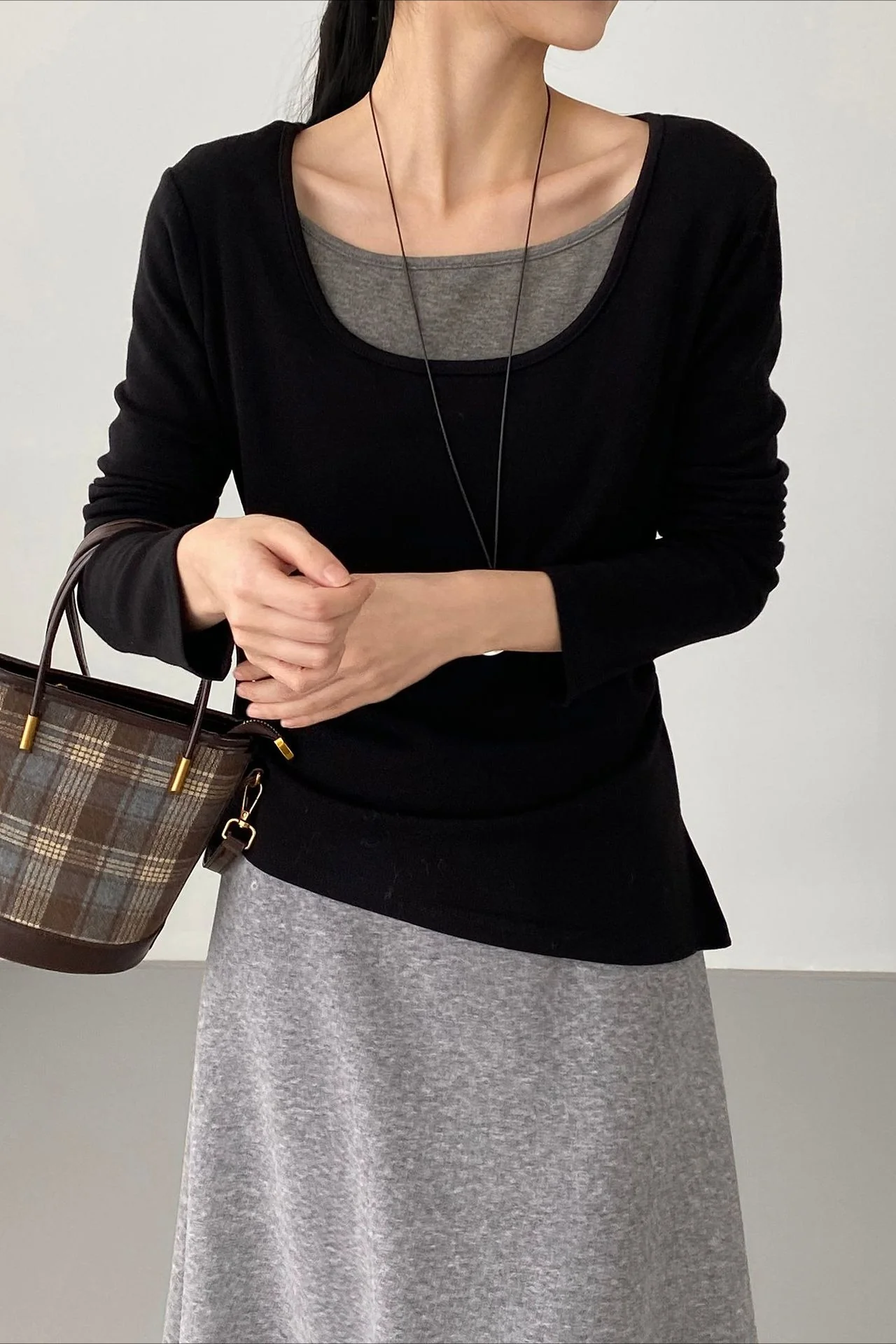 Chic Fleece Fake Two-Piece Split Hem Slim Base Layer - Image 3