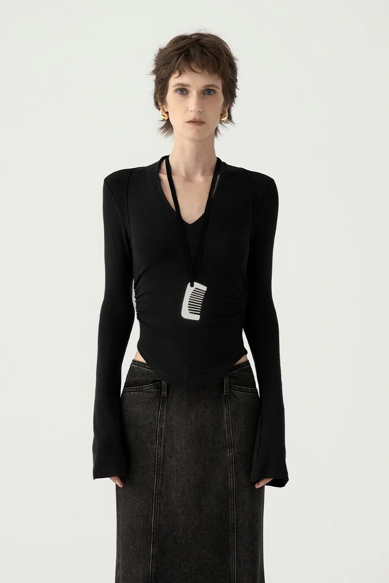 Chic Minimalist V-Neck Fitted Long Sleeve Base Layer - Image 2