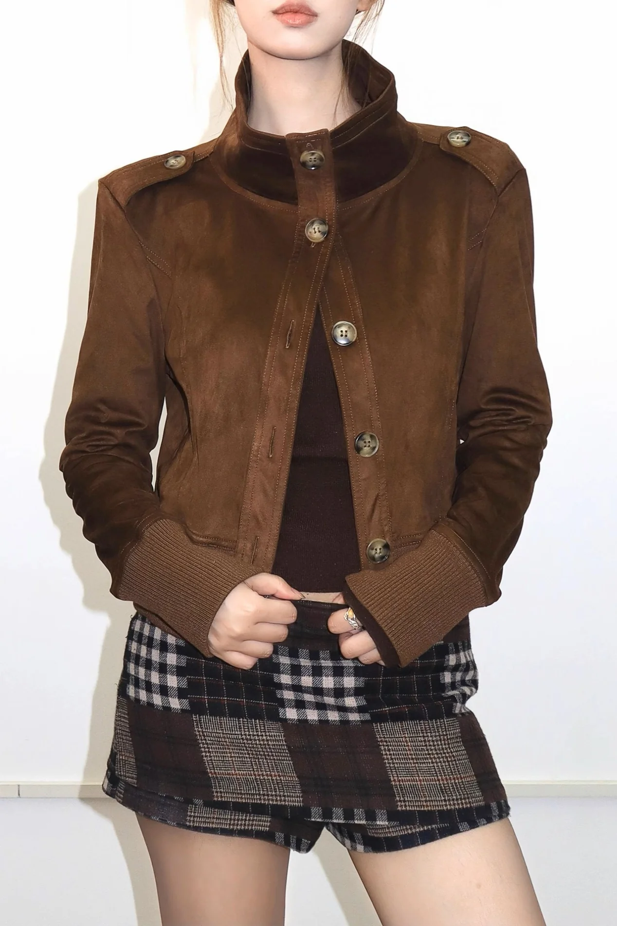 Classic Two-Tone Suede Slim Cropped Jacket - Image 2