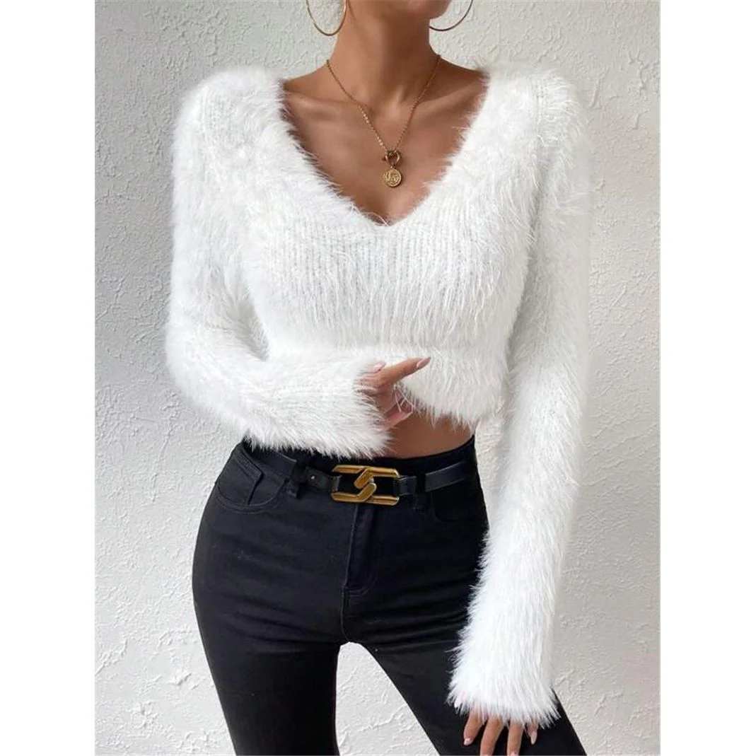 V-neck Slim Plush Short Sweater - Image 9