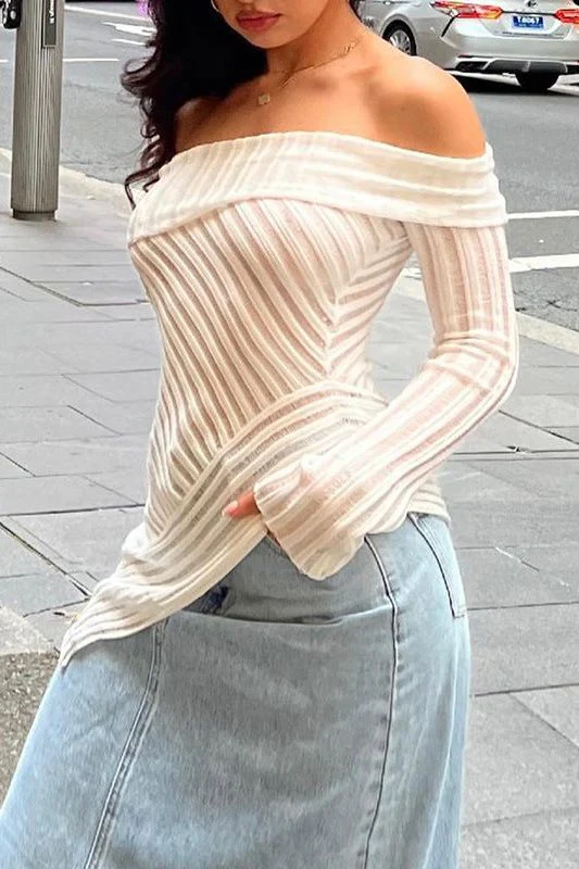 Off-Shoulder Long-Sleeved T-Shirt - Image 3