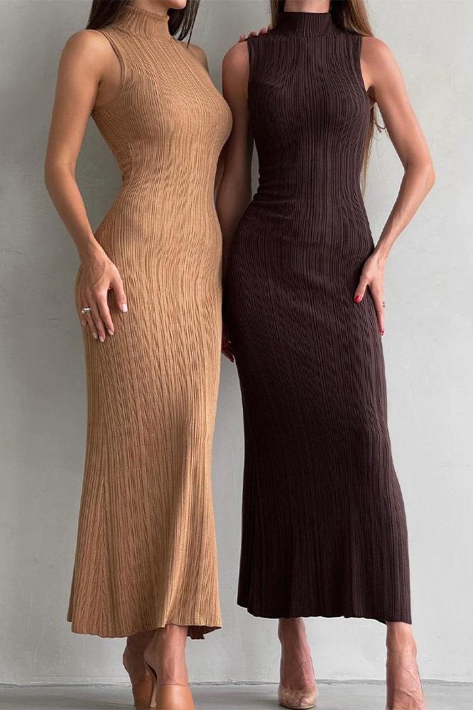 Knitted turtleneck sleeveless slim maxi dress - Image 9