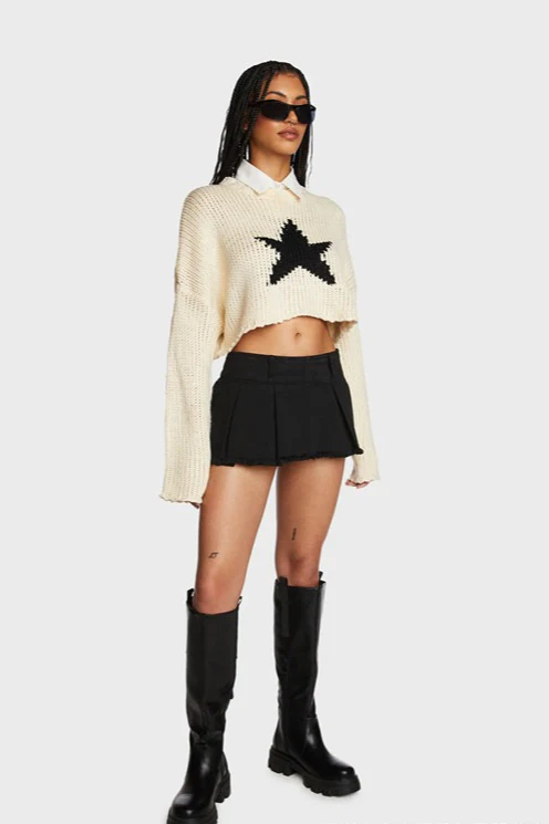 Five-Point Star Crop Crew Neck Knit Sweater - Image 4