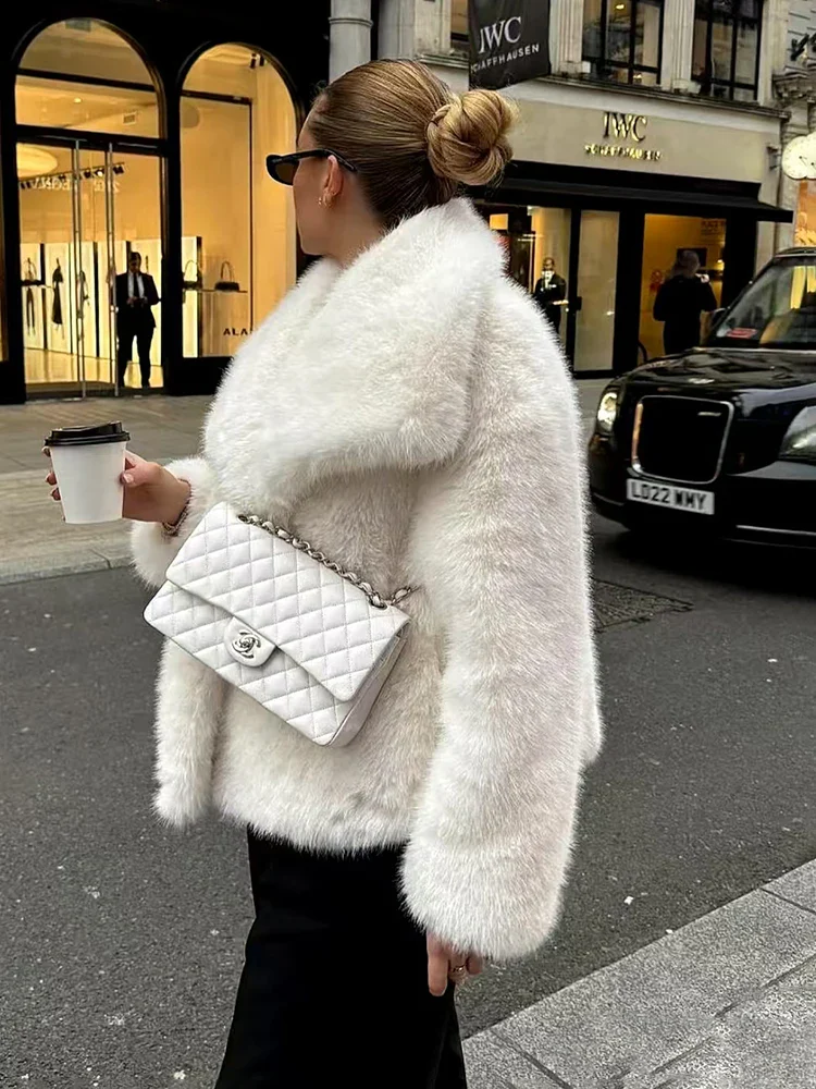 Fluffy Fox Fur Lapel Streetwear Coat - Image 3