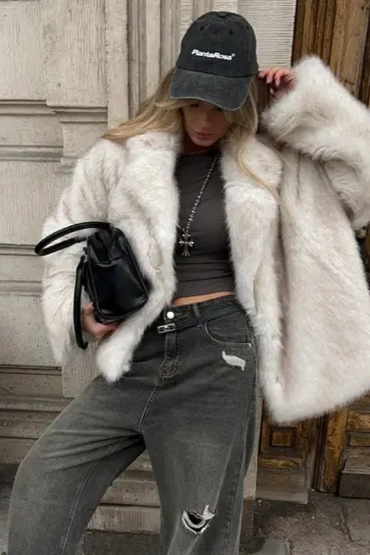 Fluffy Tip-Dyed Faux Fox Fur Thick Loose Winter Coat - Image 3