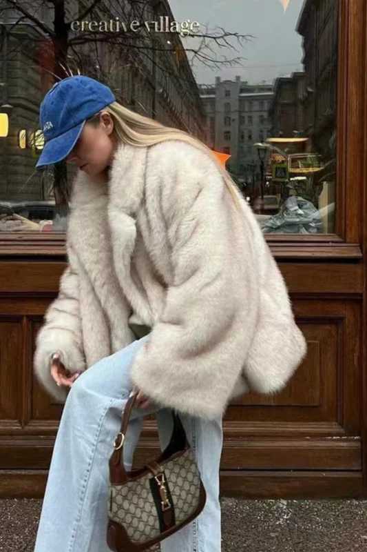 Fluffy Tip-Dyed Faux Fox Fur Thick Loose Winter Coat - Image 4