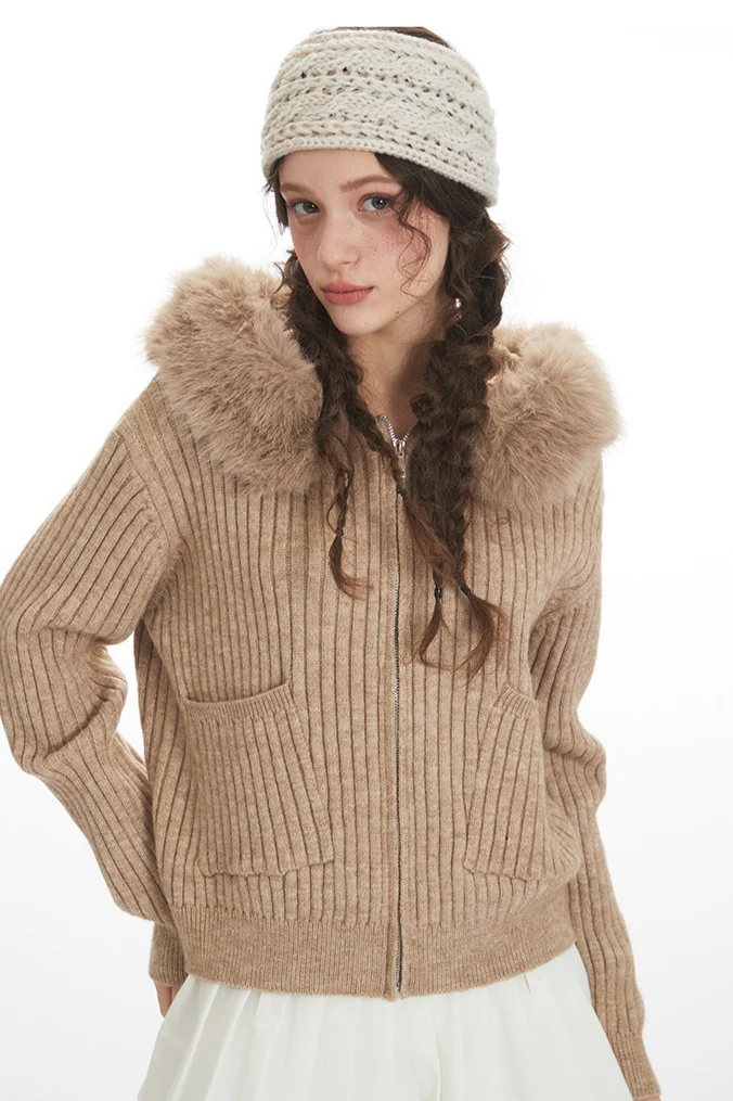 Fuzzy Collar Slim Hooded Short Knit Cardigan - Image 2