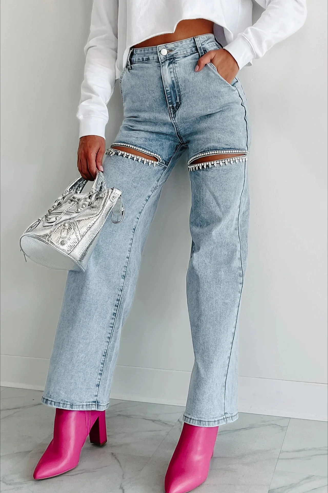 High-Waisted Washed Ripped Chain Straight Leg Jeans - Image 2