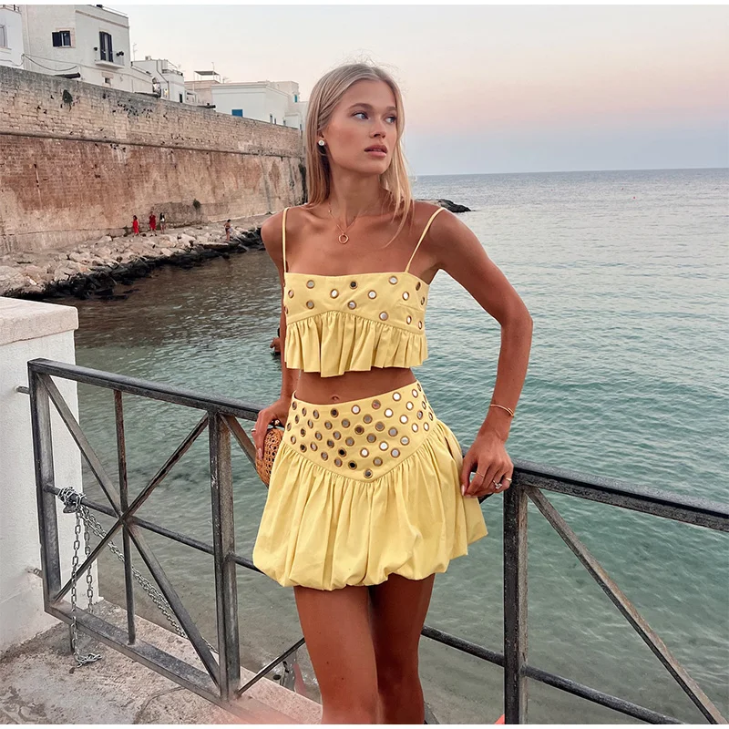 Hollow Pleated Skirt Vest Two Piece Set - Image 2