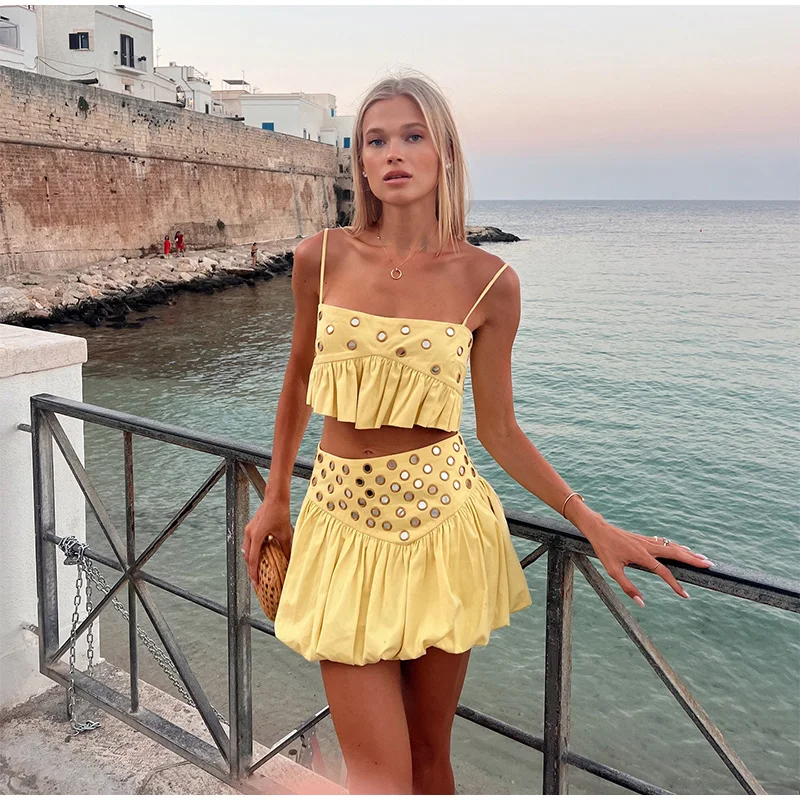 Hollow Pleated Skirt Vest Two Piece Set - Image 3