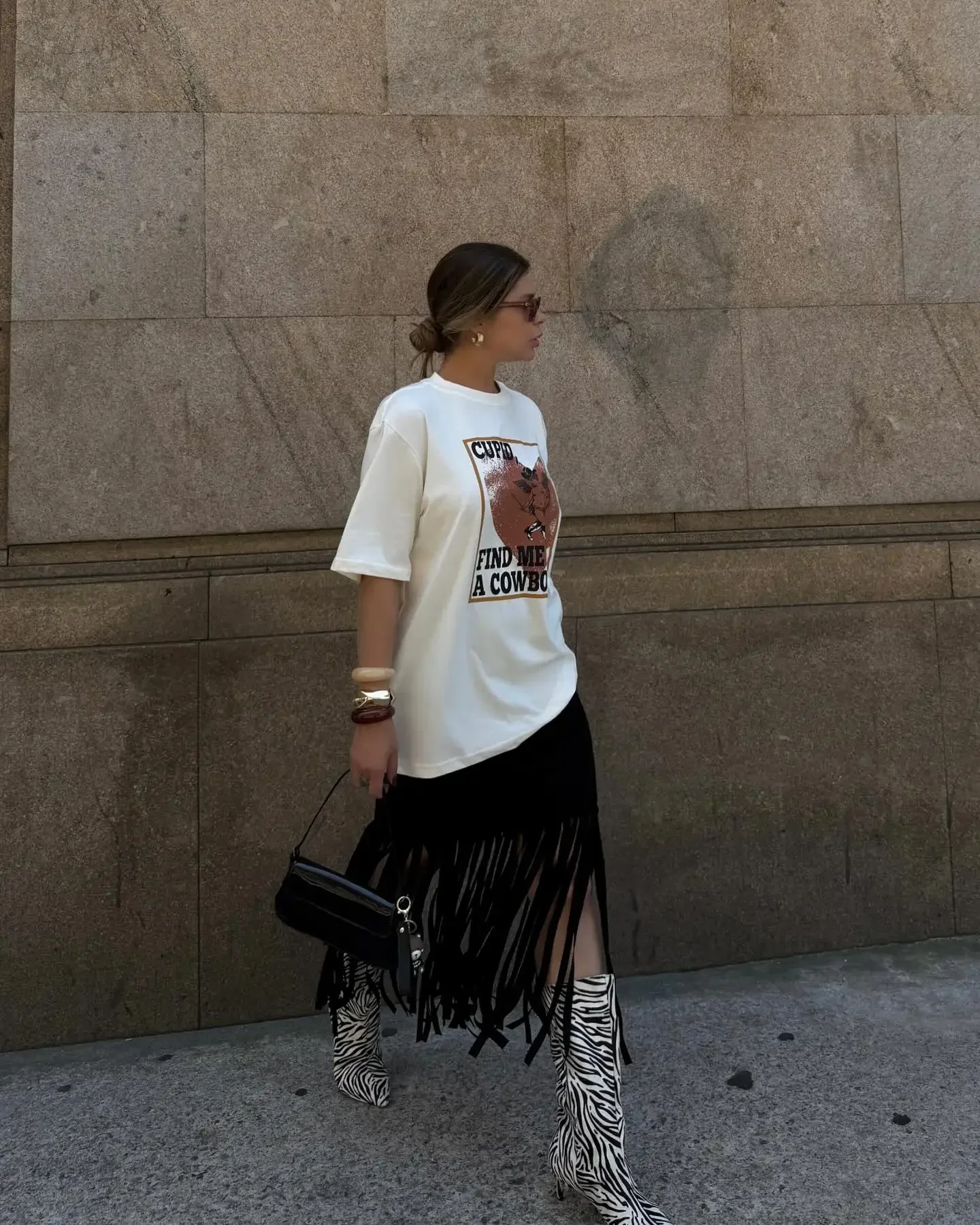 Lobster Graphic Gothic Oversized T-shirt - Image 4
