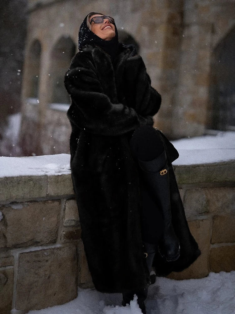 Loose Velvet Fur Splicing Long Coat - Image 5