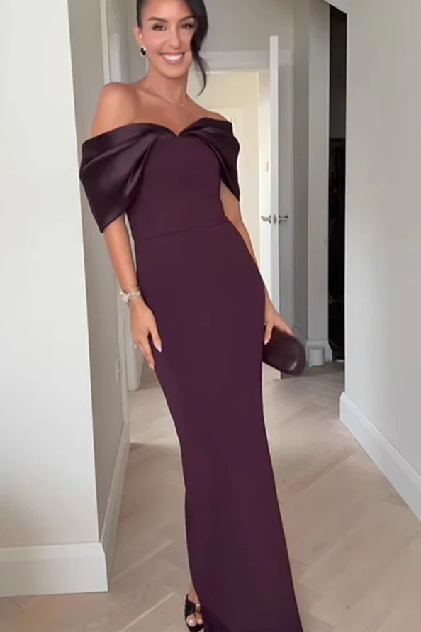 Off-Shoulder Slim Fitted Maxi Party Dress - Image 7