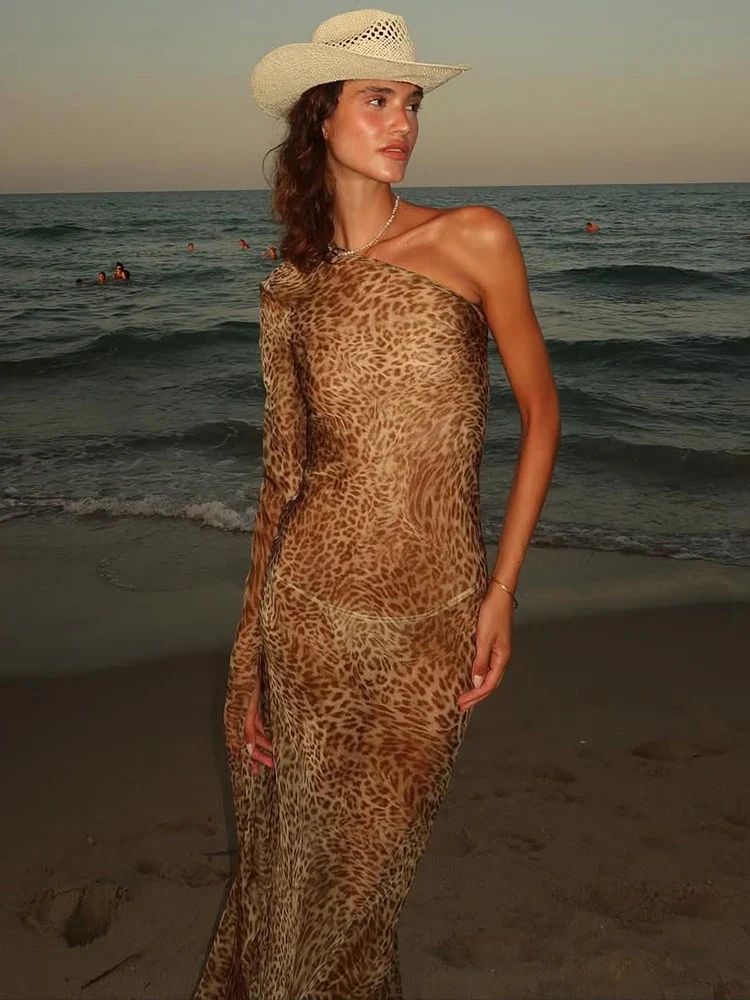 One Shoulder Leopard Print Vacation Dress - Image 2