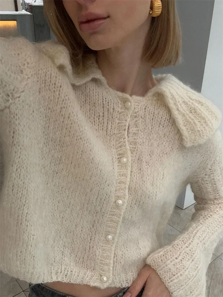 Pleated Flare Sleeve Cropped Coat - Image 3