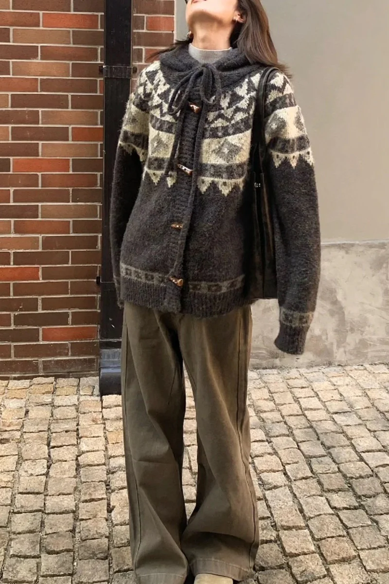 Retro Fair Isle Hooded Horn Button Loose Knit Cardigan - Image 5