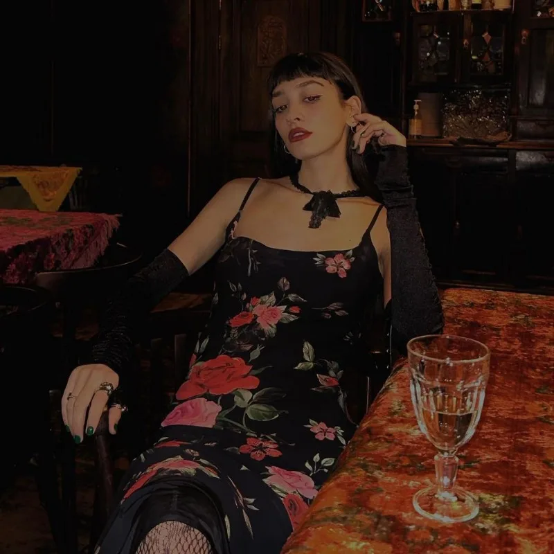 Retro Floral Backless Slim Maxi Dress - Image 2