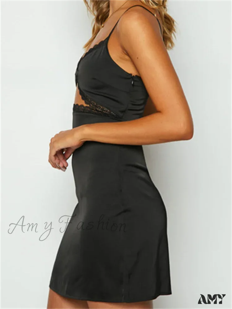 Amy Fashion - Retro Lace Patchwork V neck Sleeveless Strap Mini Dress - Image 2