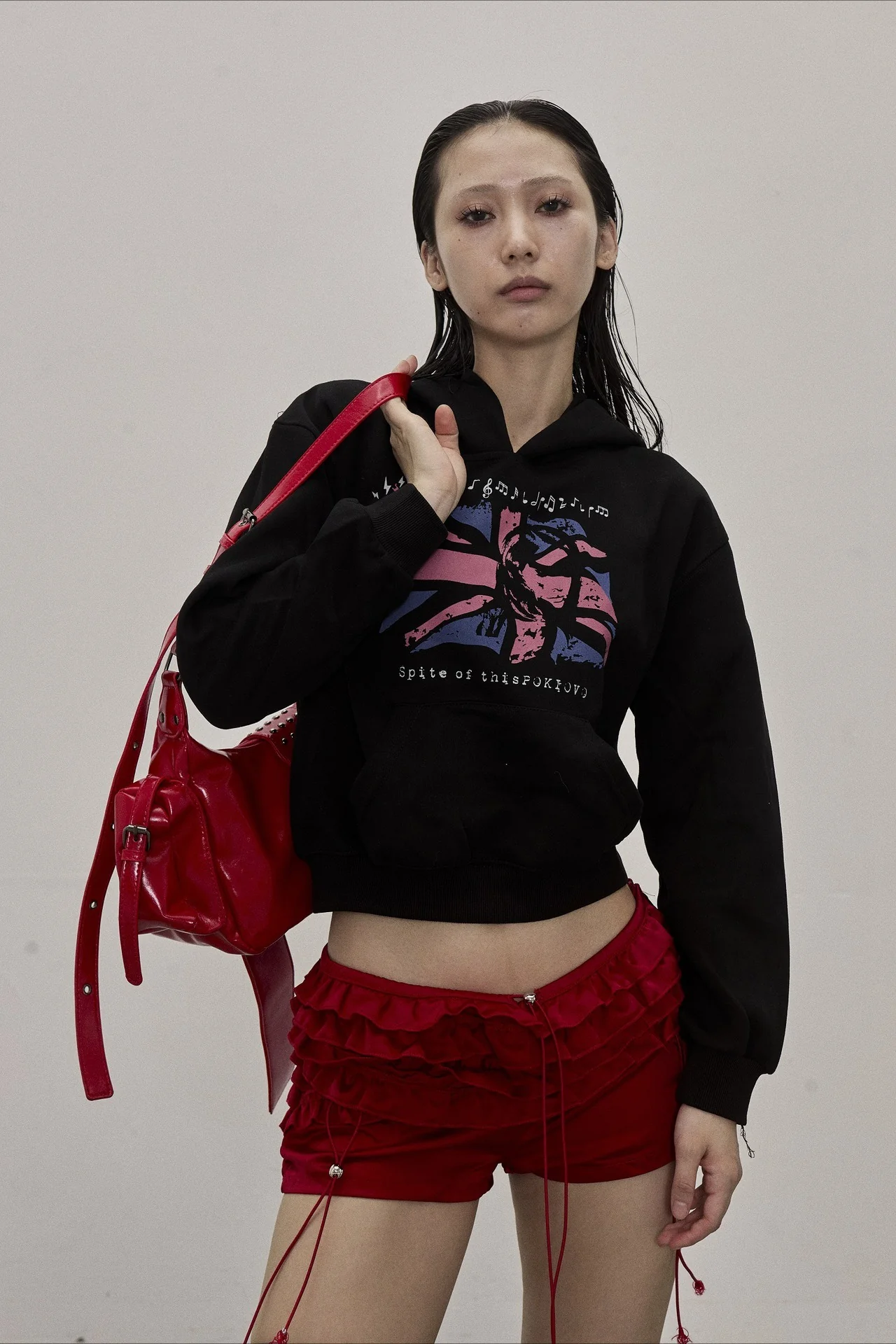 Retro Union Jack Star Cropped Hoodie - Image 4