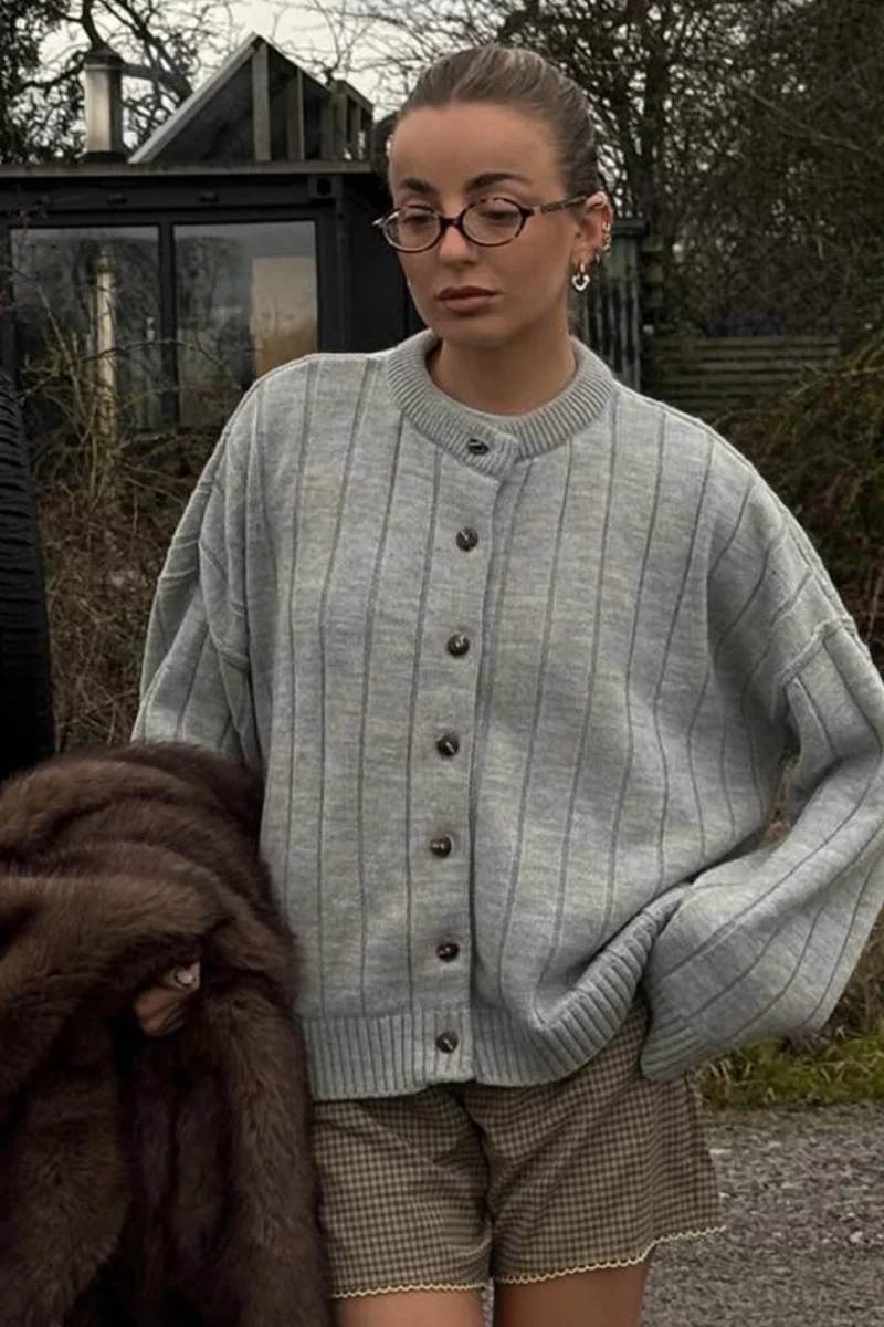 Ribbed Crew Neck Loose Cardigan - Image 3