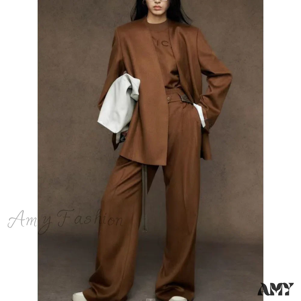 Simple Italian Wool Print T-Shirt Suit - Image 4