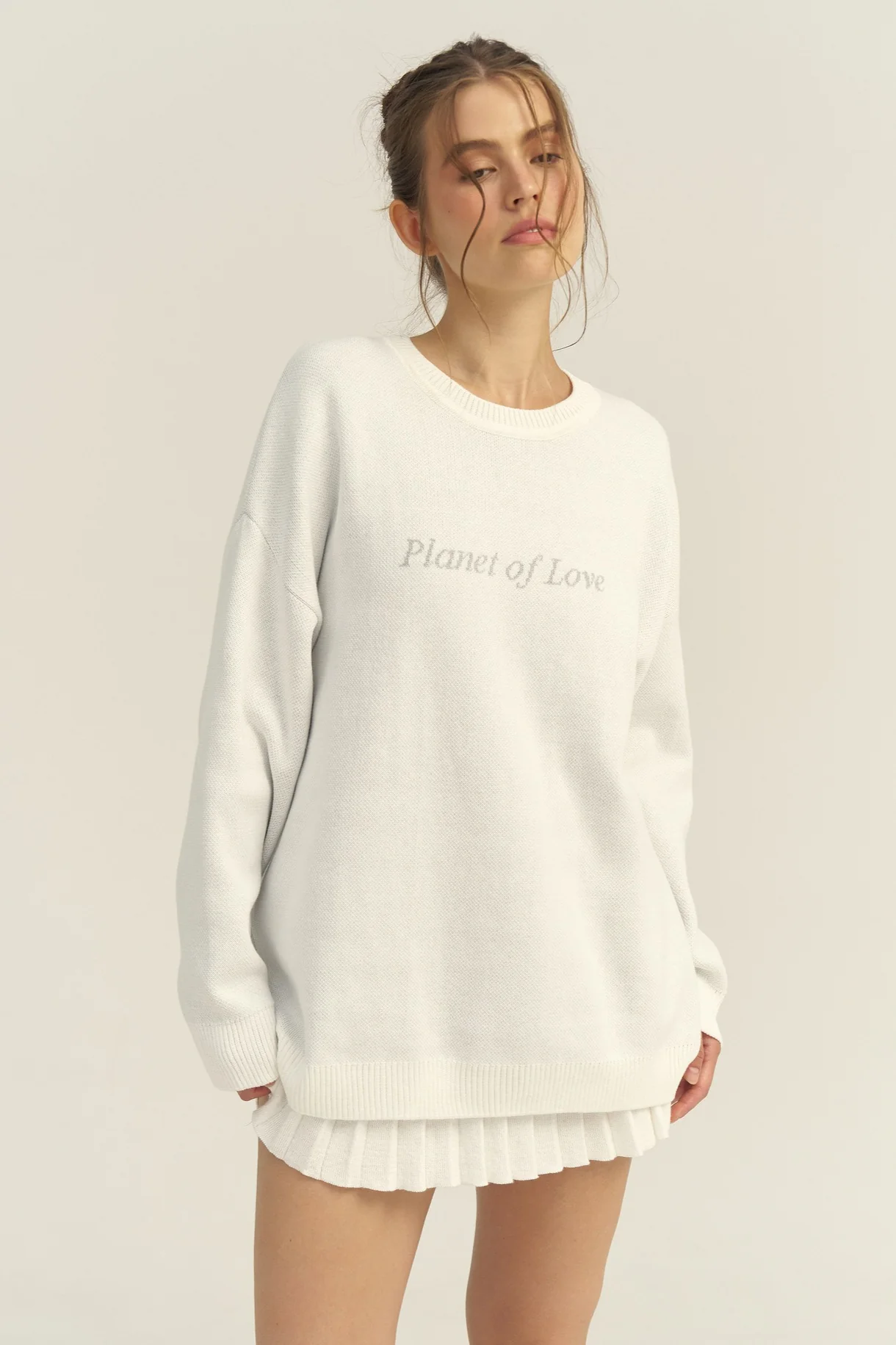 Slim-Fit Graphic Letter Print Versatile Knit Sweater - Image 8