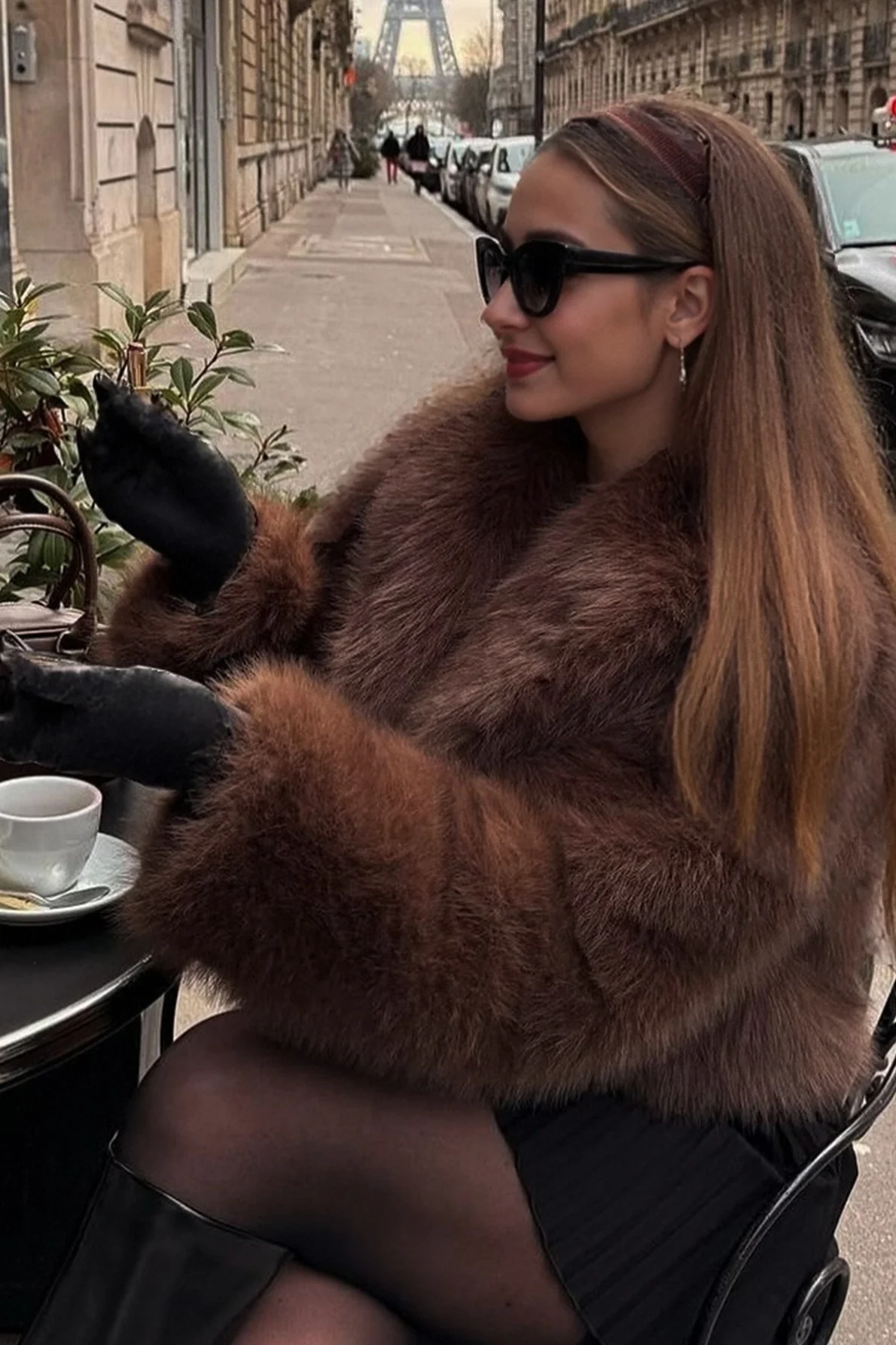 Slouchy Lapel Thick Faux Fur Effect Plush Winter Coat - Image 4