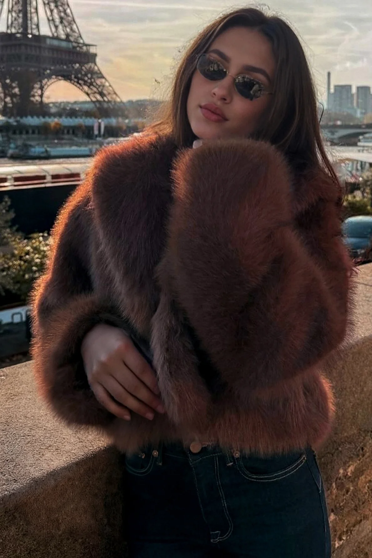 Slouchy Lapel Thick Faux Fur Effect Plush Winter Coat - Image 5