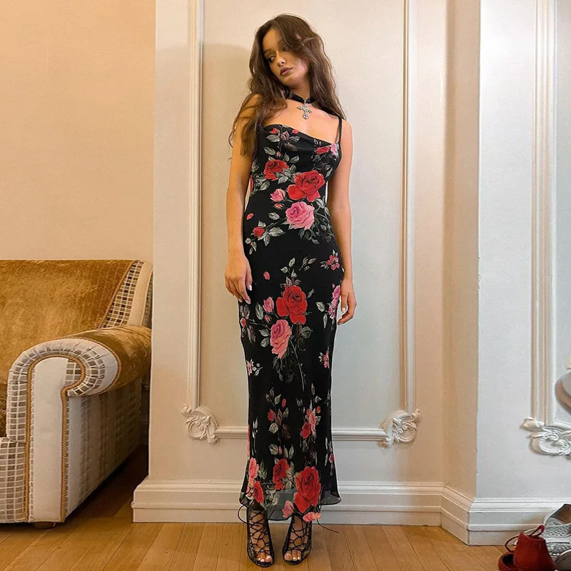 Spaghetti Strap Bodycon Floral Dress - Image 7
