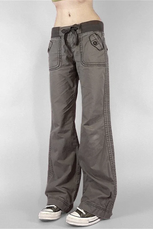 Street Style Low-Rise Cargo Jeans - Image 2