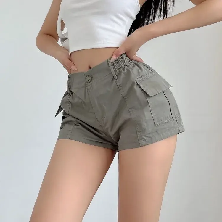 Striped Knit Low-Rise Short - Image 10