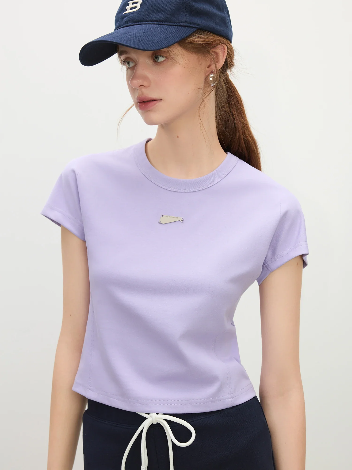 Sun-Resistant Slim Cropped T-shirt - Image 3