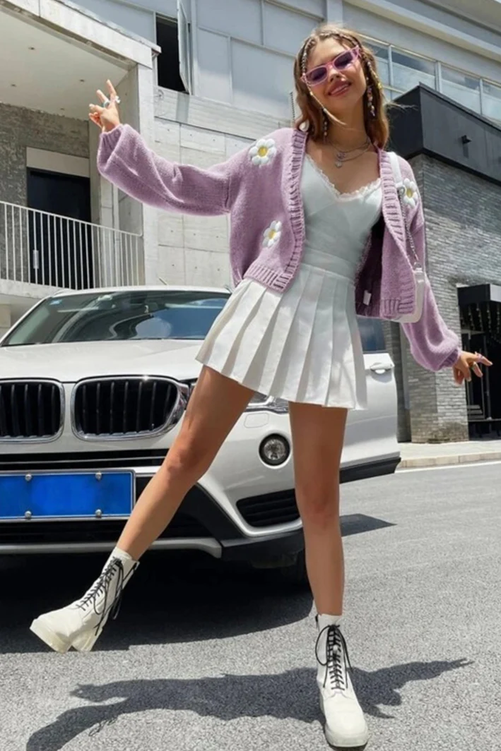 Sweet Floral Pattern Loose Cropped Knit Cardigan - Image 7