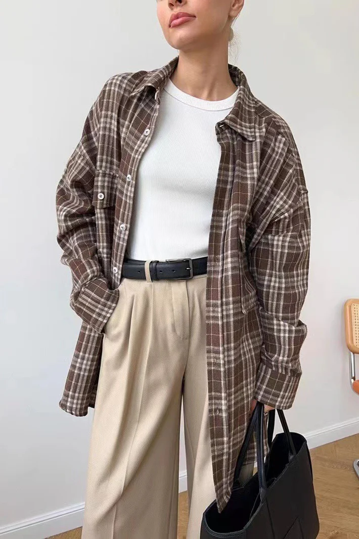 Vintage American Plaid Double-Pocket Mid-Length Blouse - Image 4