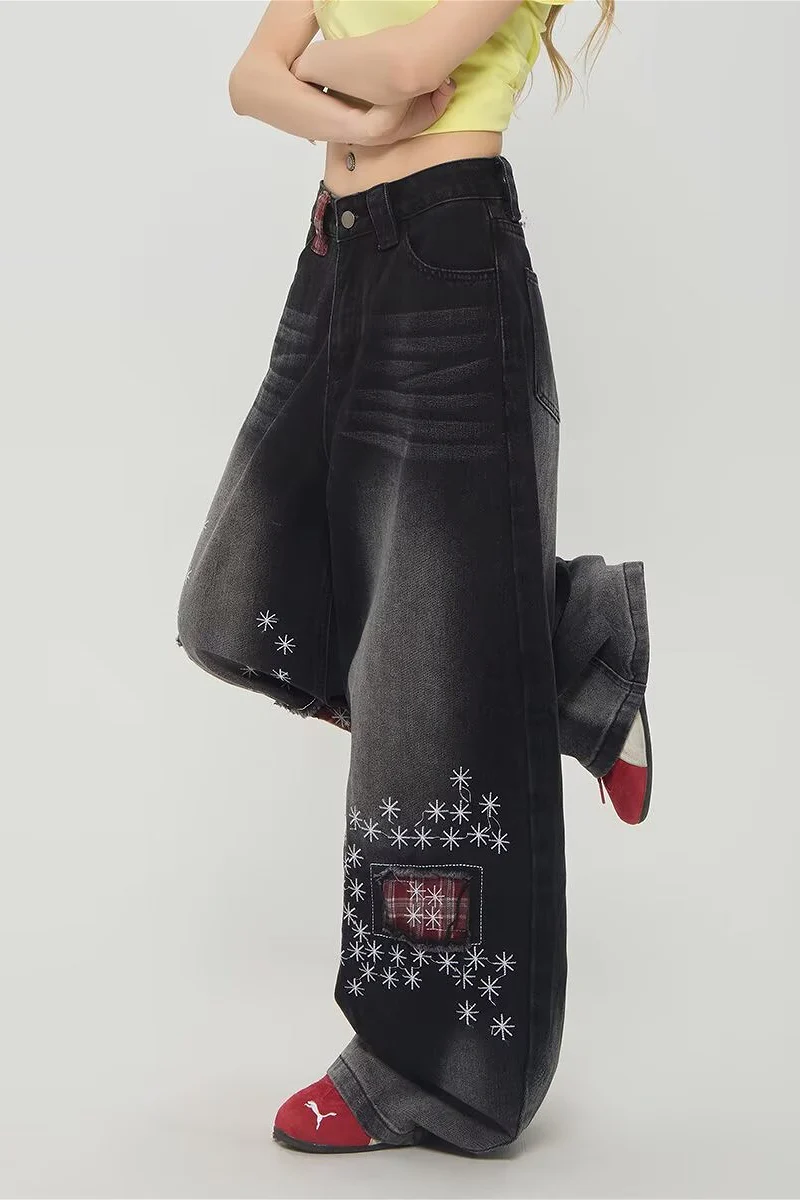 Vintage Plaid Patchwork Distressed Wide-Leg Jeans - Image 3