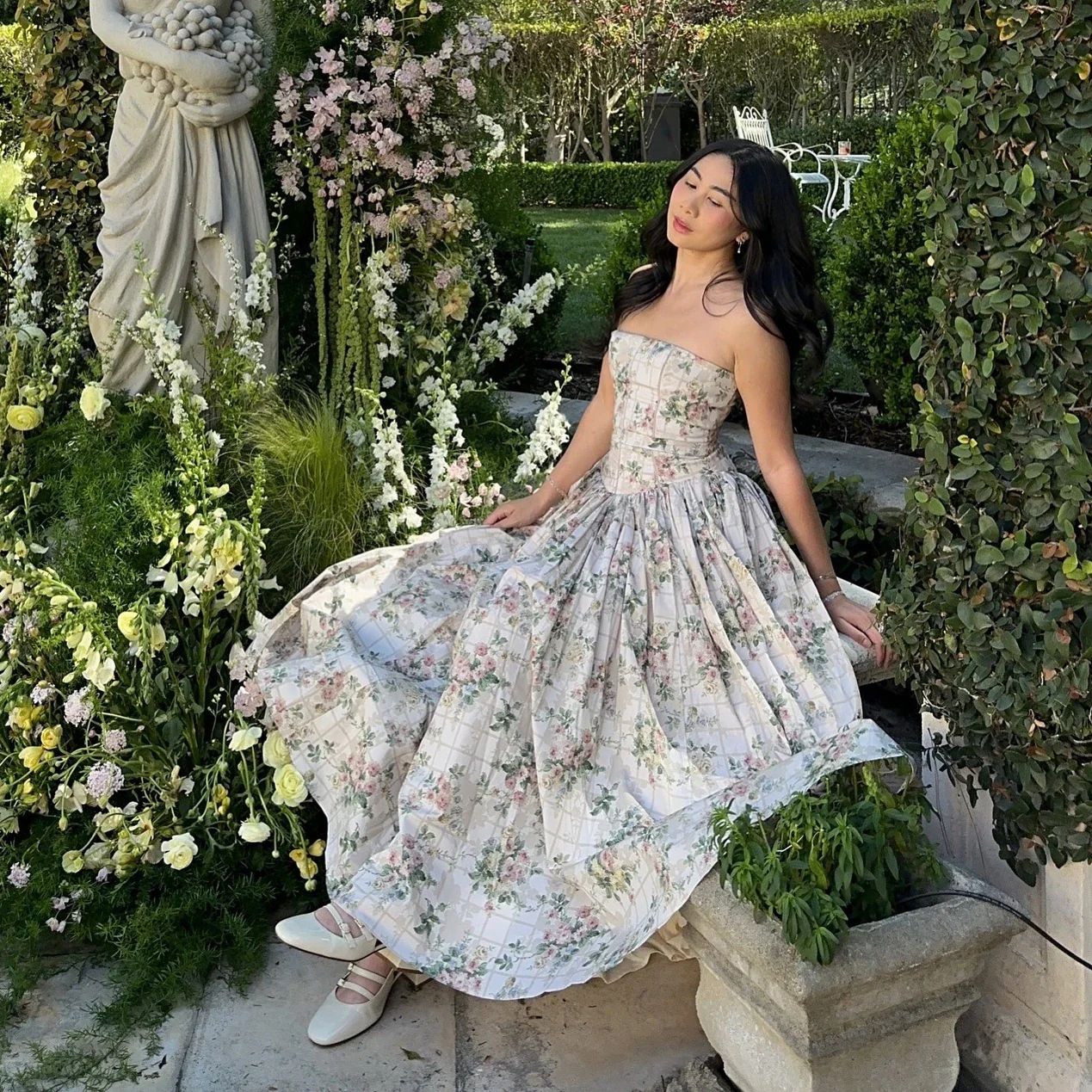 White Holiday Midi Floral Dress - Image 3